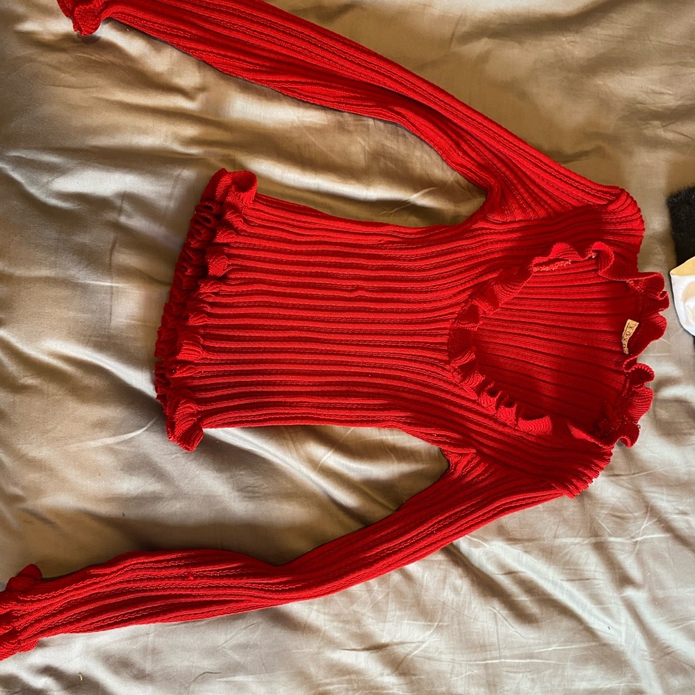XOXO Scarlet Ribbed Knit Top